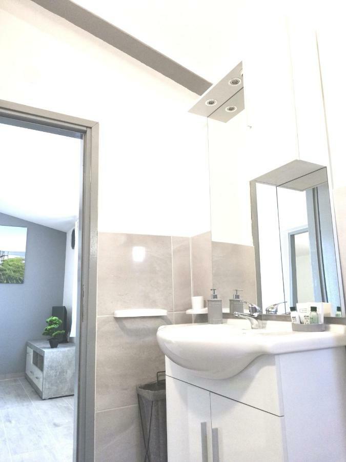 Apartments Regi เมดูลิน ภายนอก รูปภาพ